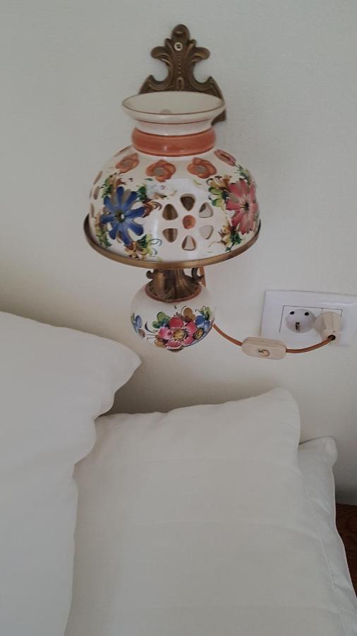 Sura Lu' Vasile. Bed & Breakfast Crivina  Екстериор снимка